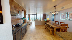 MP318 Beautiful Resort Condo, Heated Pool, Boardwalk